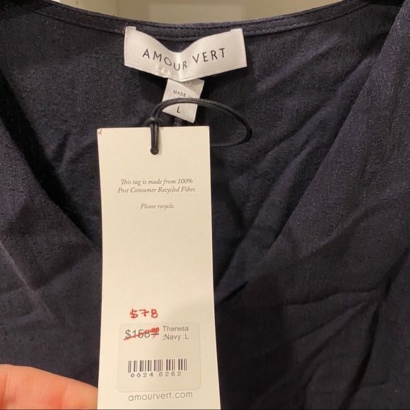 Amour Vert NWT navy tunic large - Picture 3 of 4